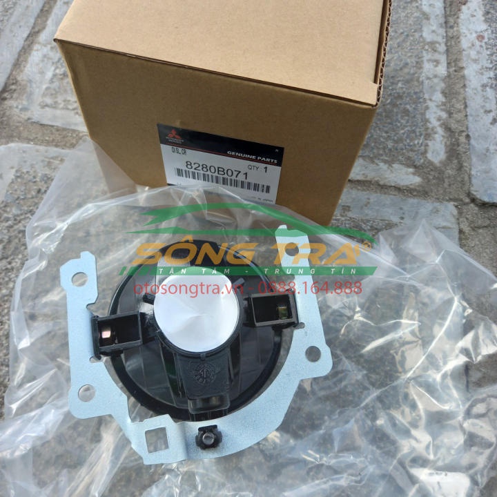 ĐÈN GẦM MITSUBISHI ATTRAGE