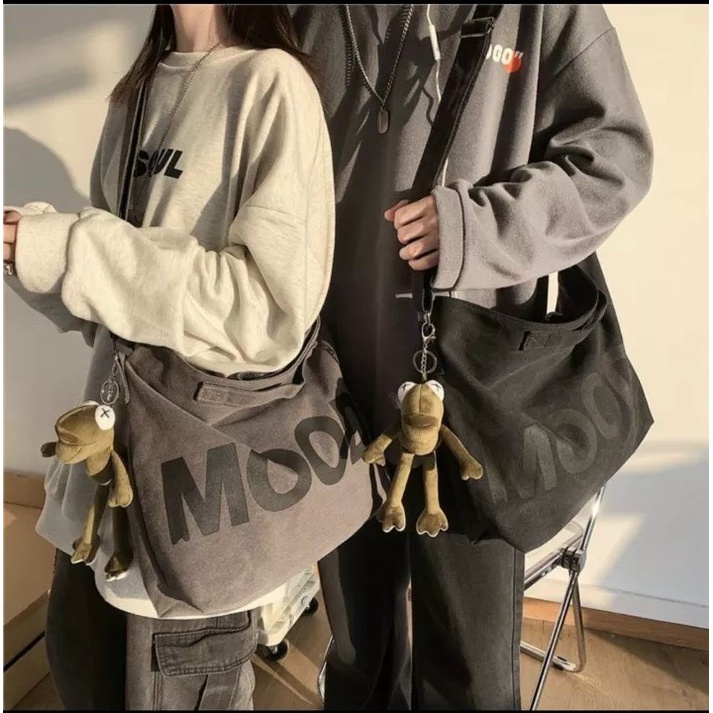 TÚI CANVAS ĐEO VAI ĐEO CHÉO ĐI HỌC NAM NỮ MOOD MÀU NÂU MÀU ĐEN CỰC NGẦU PHONG CÁCH NITIQC HOT HIT MỌI CUỘC CHƠI