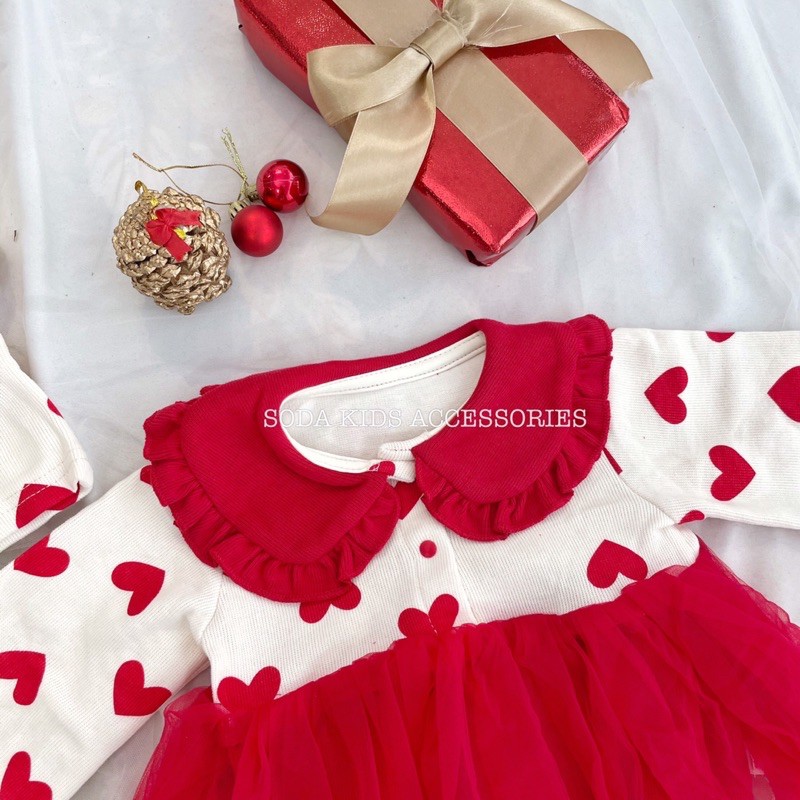 Bộ váy kèm áo trái tim đỏ (Ảnh thật)