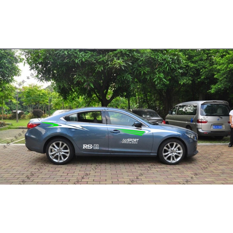 Tem xe ô tô phong cách thể thao TX05 đen xanh