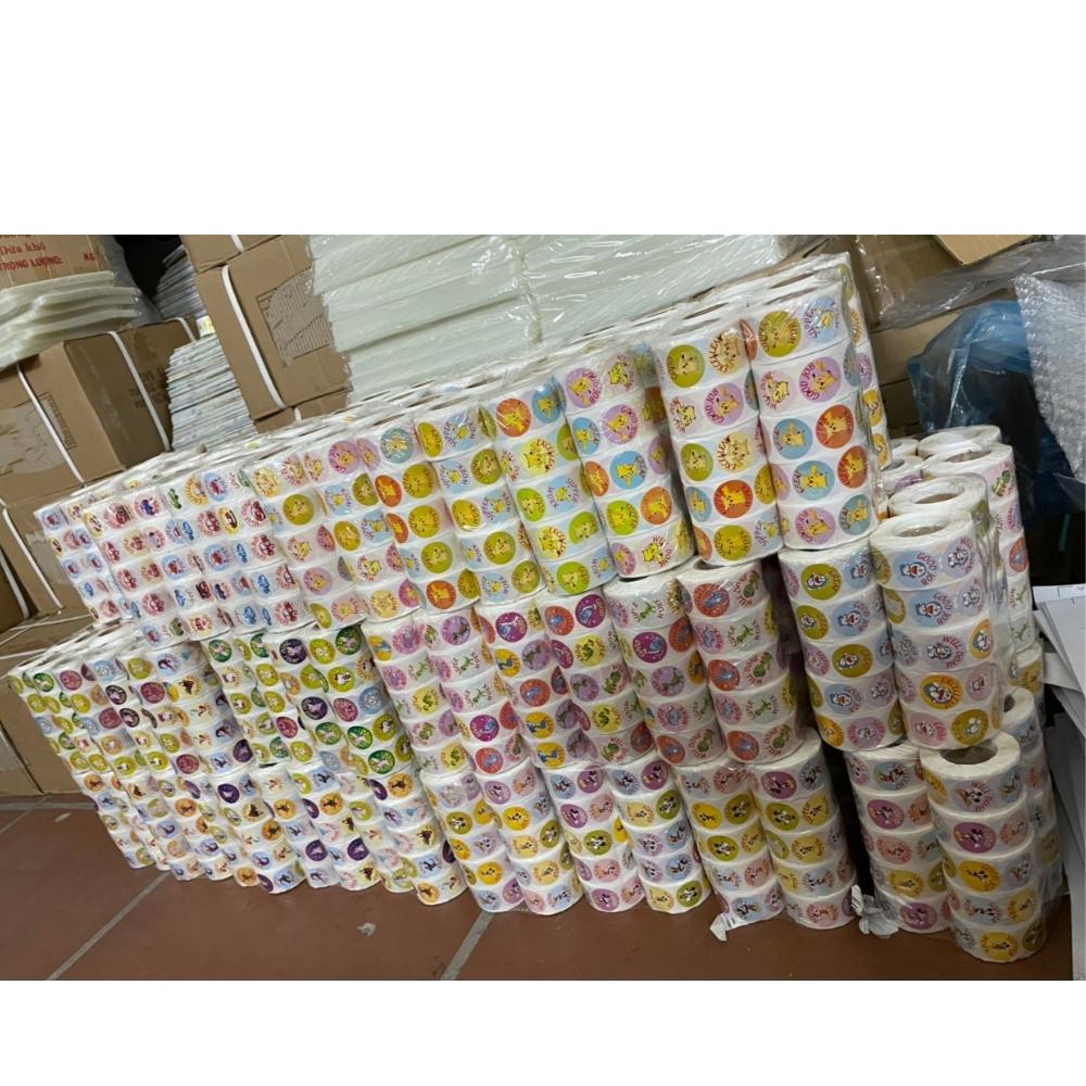 Sticker cuộn 500 hình dán các nhân vật hoạt hình và icon dễ thương, sticker trang trí dán sổ khen thưởng học sinh
