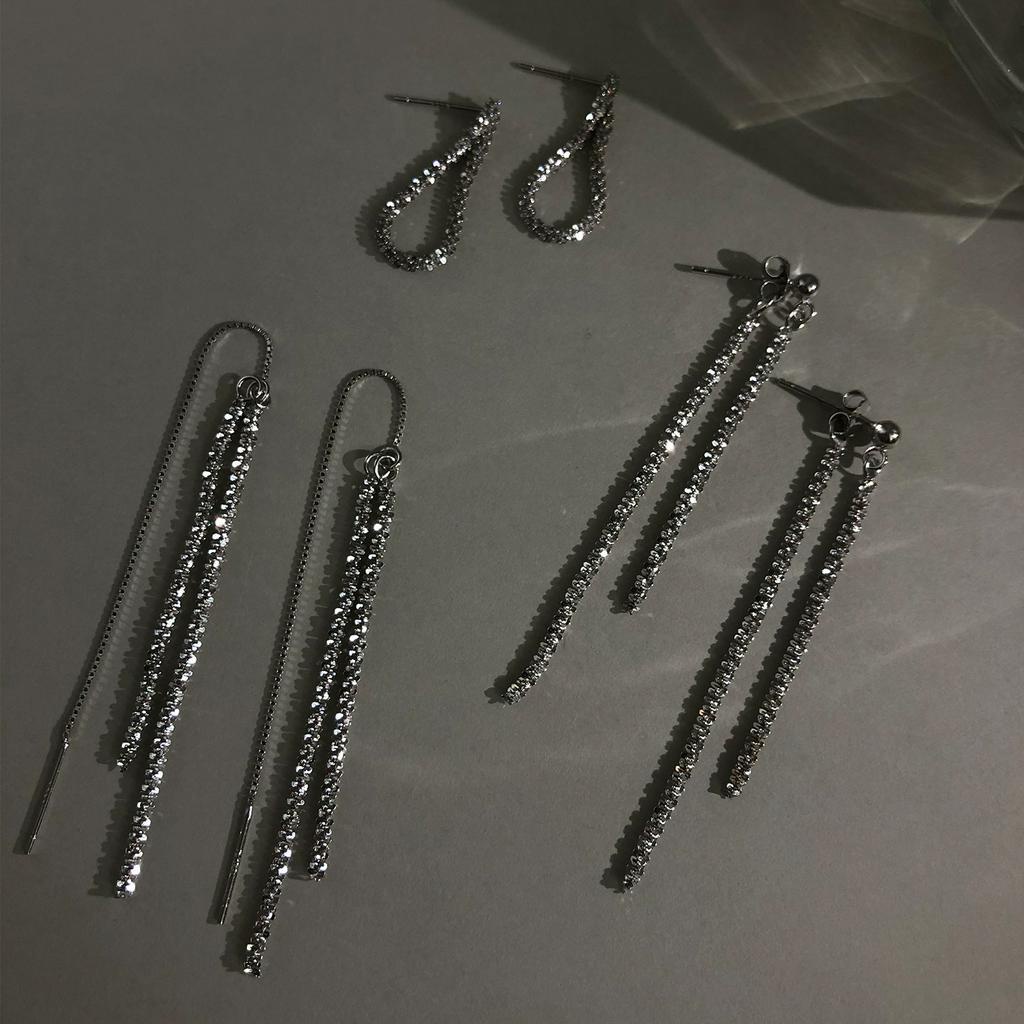 Gmai Hoa Tai Dáng Dài Mạ Bạc Thời Trang Cho Nữ