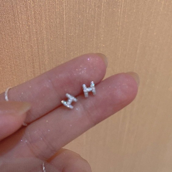 Khuyên tai HM129 cá tính sang chảnh