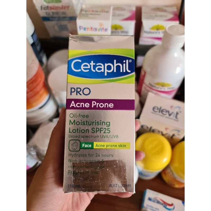 Kem chống nắng dành cho da mụn Cetaphil