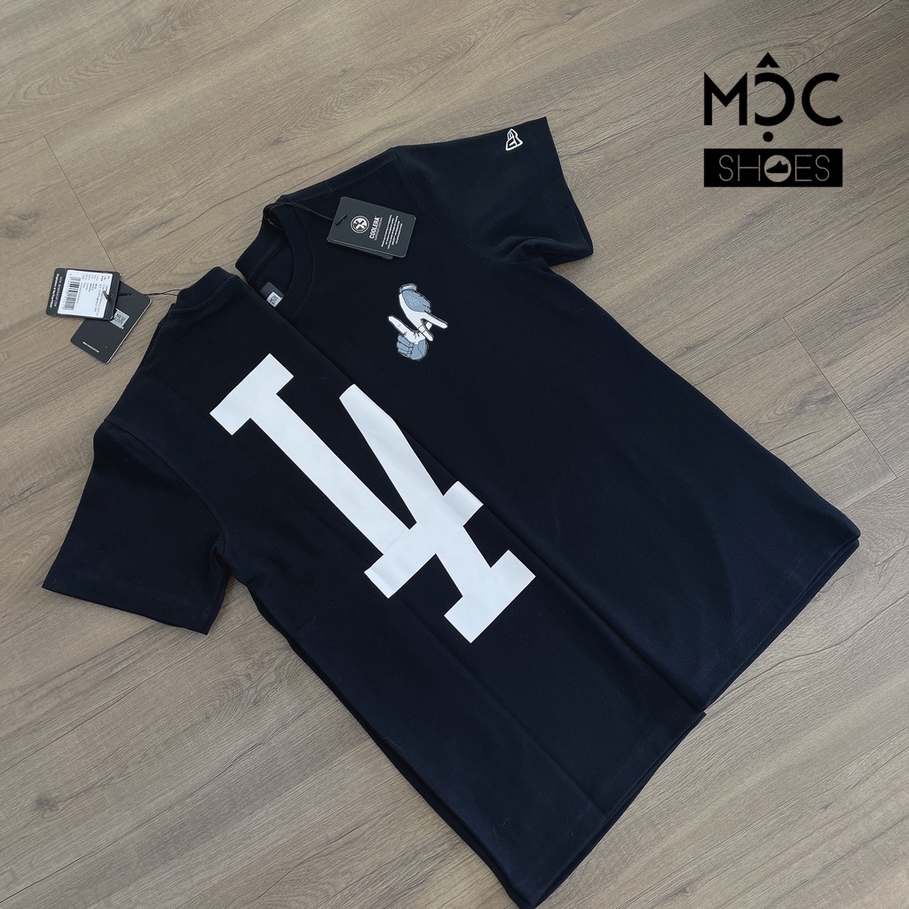 [CHÍNH HÃNG] Áo Thun New Era - LA ngón tay *Đen* - Code: 13086573
