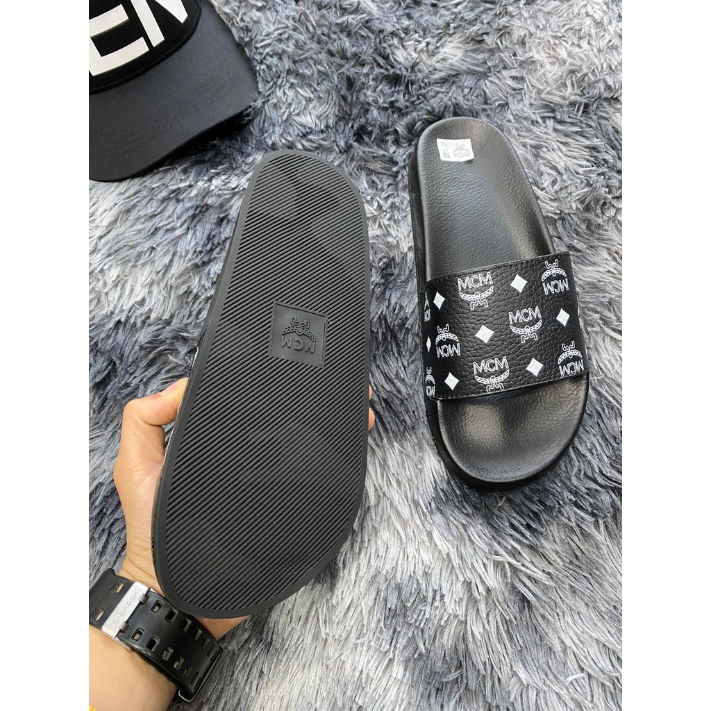 FREE SHIP Dép lê nam quai ngang in hình MCM - Dép nam quai da sần chất