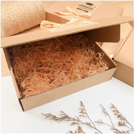 Hộp kraft thiết kế kèm túi quà kraft vintage, hộp quà sinh nhật, hộp dựng quà các dịp