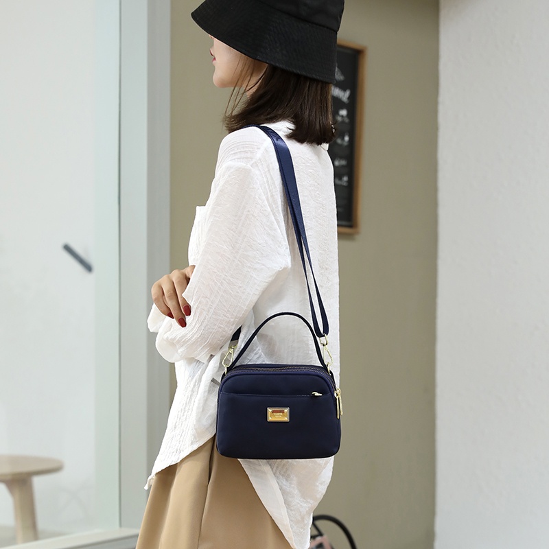 Túi Đeo Chéo Nylon Nhẹ Thời Trang Đơn Giản Dành Cho Nữ