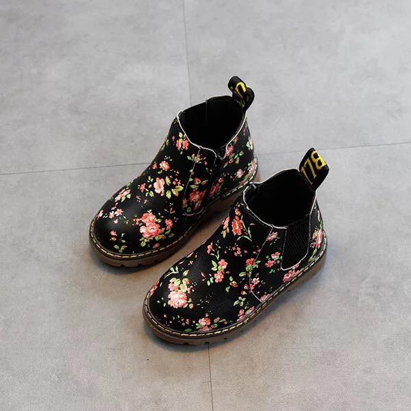[Order] Bốt da in hoa cho bé gái