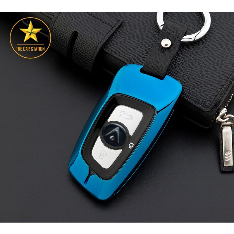 - Ốp kim loại bọc chìa khóa xe hơi ô tô Vinfast Lux A &  Vinfast Lux SA đẳng cấp - Logo Vinfast - Mẫu 12