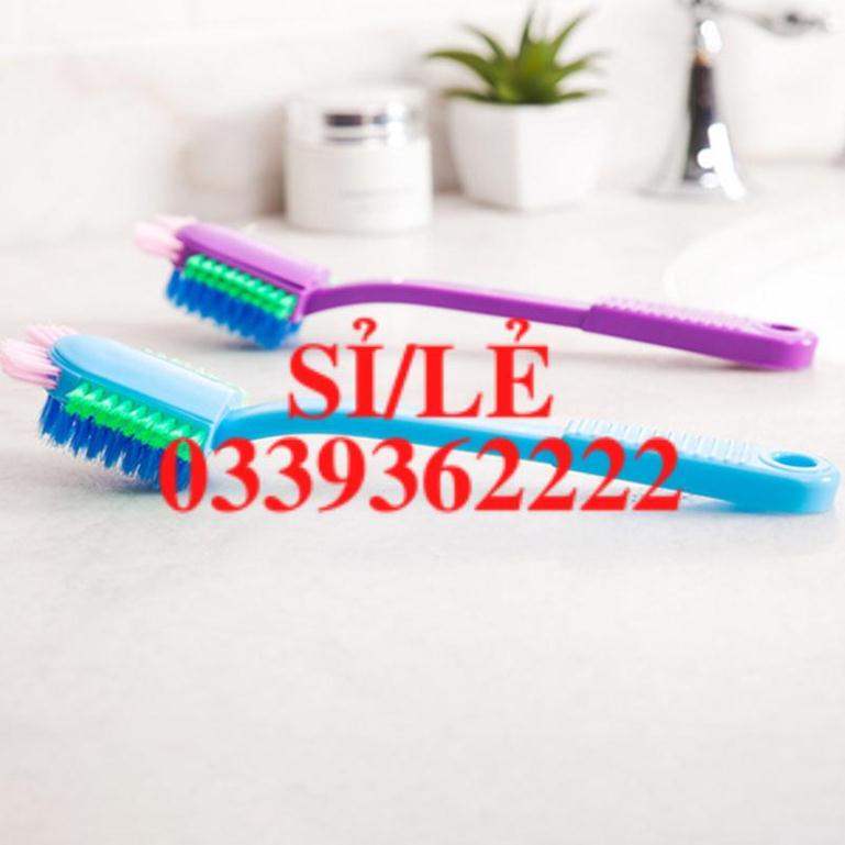 Bàn chải vệ sinh giày dép chất liệu lông mềm thiết kế nhiều kiểu đầu chải tiện dụng cho nhà cửa