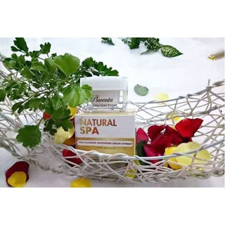 Kem trắng da nhau cừu Natural Spa