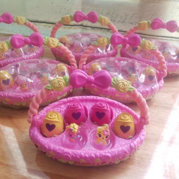 Set 4 trứng Hatchimals+1 thú cưng-Giỏ trứng hoa hồng dễ thương kích thích sự tò mò-Chất liệu nhựa nguyên sinh an toàn