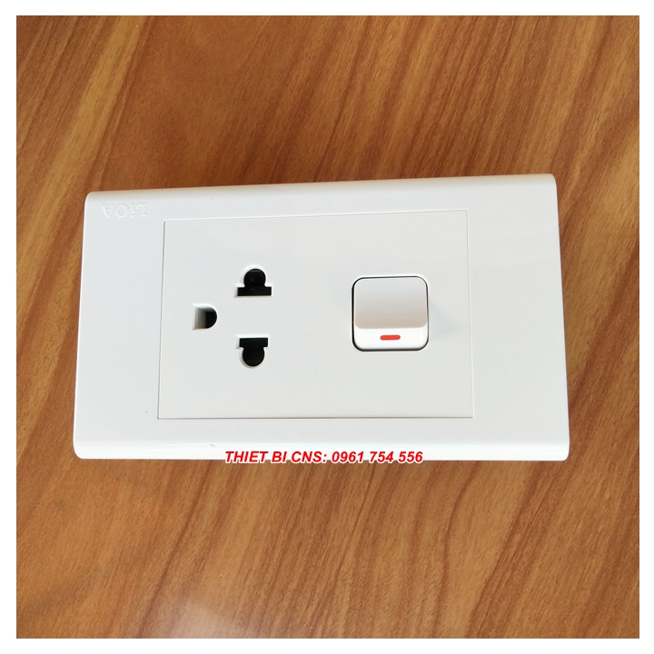 Ổ cắm - Công tắc LiOA - Dòng E18SU - SE18U 16A 250V Chính hãng