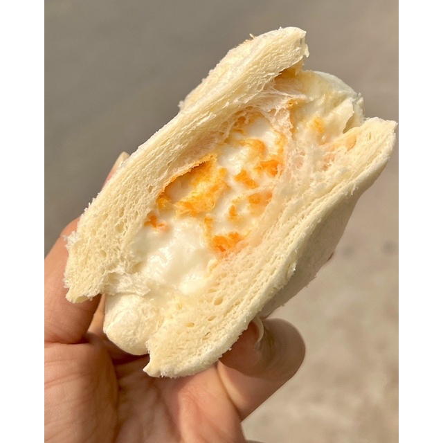 Bánh mì hamburger nhân sữa chua kẹp chà bông Đài loan combo 16 cái