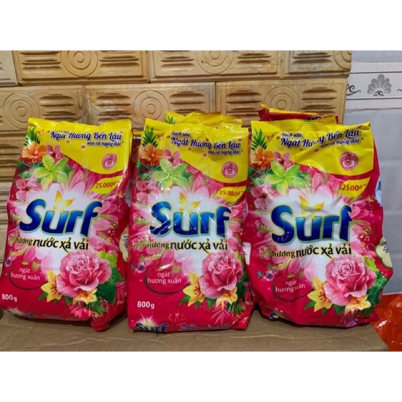 Bột giặt Surf ngát hương xuân gói 800g
