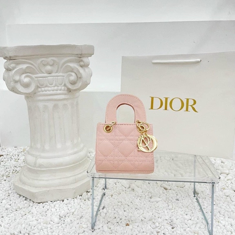 Túi Dior cầm tay sang chảnh cho bé