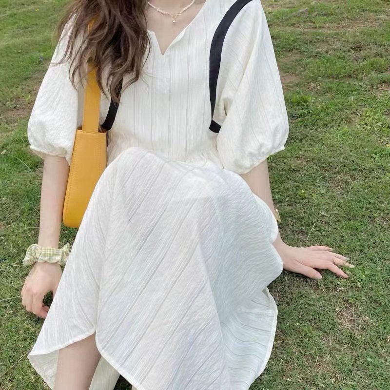 Đầm Bầu Cổ Chữ V Màu Sắc Đơn Giản Thanh Lịch