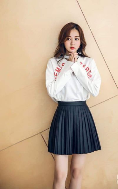 Chân váy dập ly hàng hiệu Every  , thương hiệu thời trang đình đám Every đến từ Hàn Quốc . | BigBuy360 - bigbuy360.vn