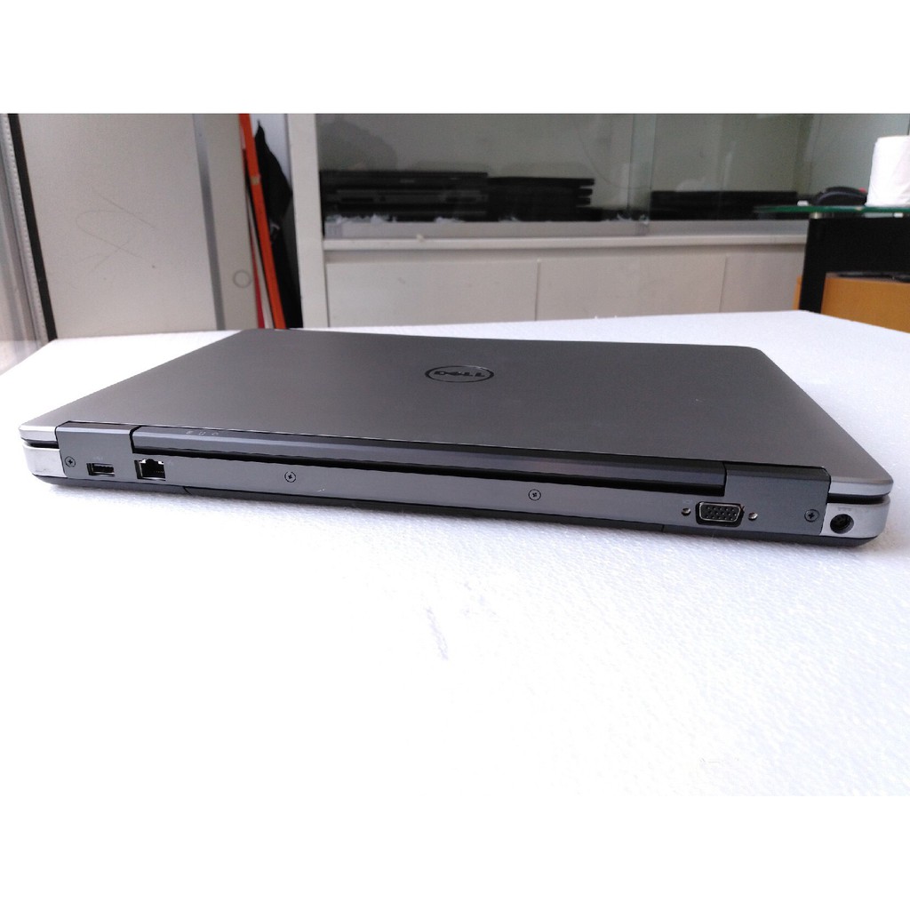 Laptop Dell Latitude E6540 Core i5-4300M, 8gb ram, SSD 128gb, VGA rời, 15,6inch HD+ vỏ nhôm mạnh mẽ | BigBuy360 - bigbuy360.vn