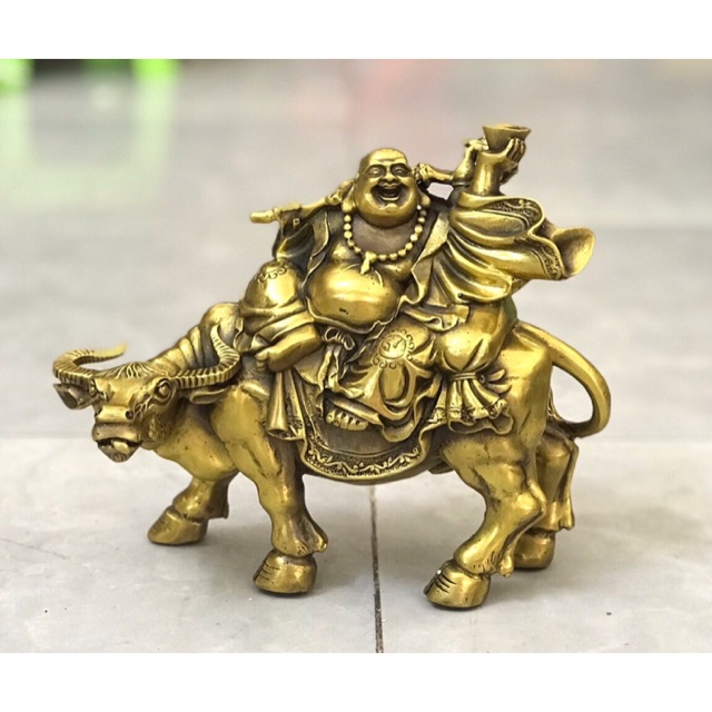 Di Lặc Cưỡi Trâu