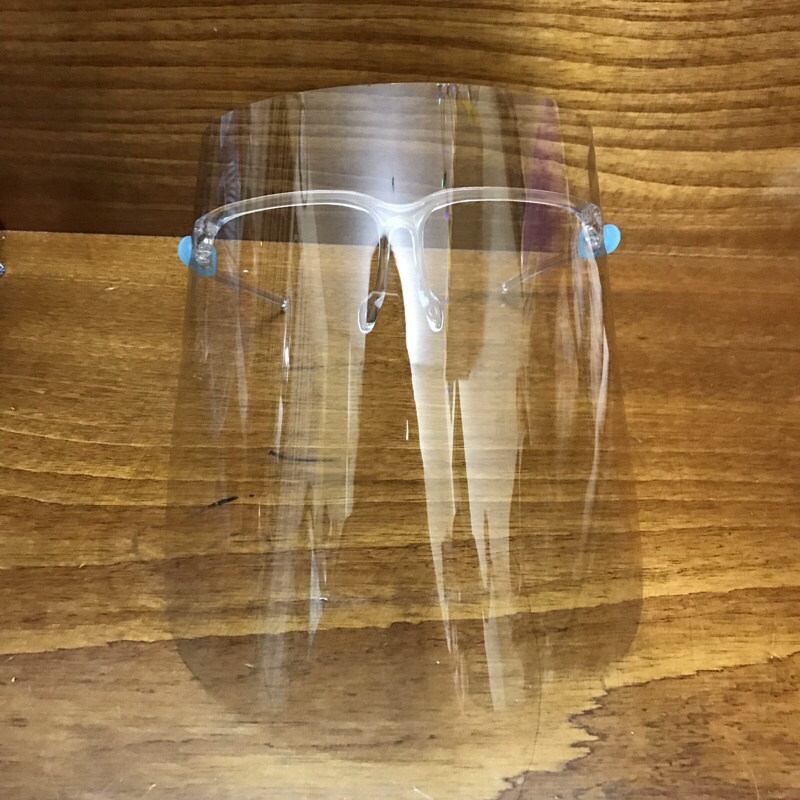Kính bảo hộ, kính chống dịch trong suốt, màn che full mặt chống tia bắn dẻo mềm, đeo không mỏi mắt, giá rẻ | BigBuy360 - bigbuy360.vn