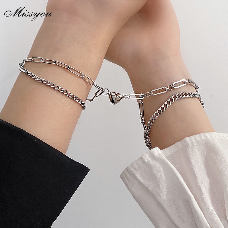 Set 2 vòng tay DODDER dạng chuỗi phối mặt nam châm hình trái tim thời trang