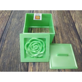 KHUÔN XÔI VUÔNG XANH 8 CM HÌNH HOA HỒNG