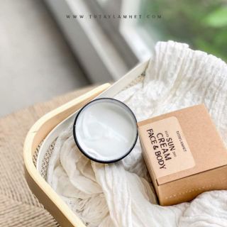 KEM CHỐNG NẮNG TRẮNG DA