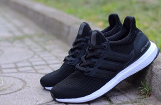 Giày thể thao Ultra Boost