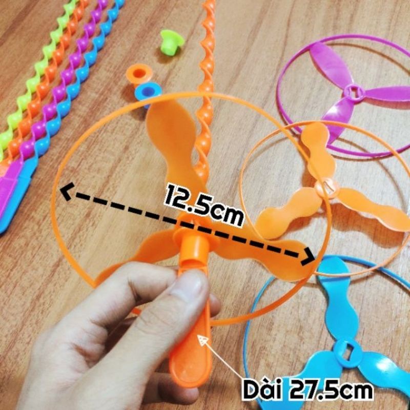 Đồ chơi chong chóng rút bay lên cao