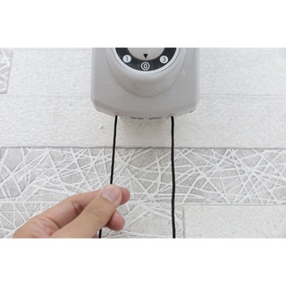 Quạt treo Midea FW40-6H, 3 cánh quạt có đường kính 40 cm