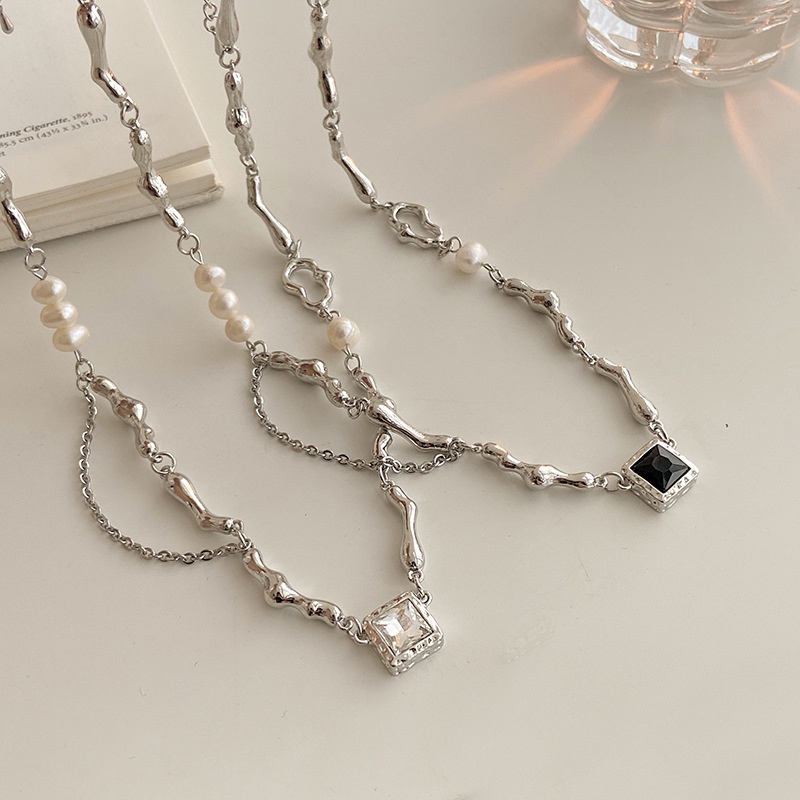 Vòng cổ Đính Ngọc Trai Mặt Vuông Phong Cách hip hop Thời Trang Cho Nữ