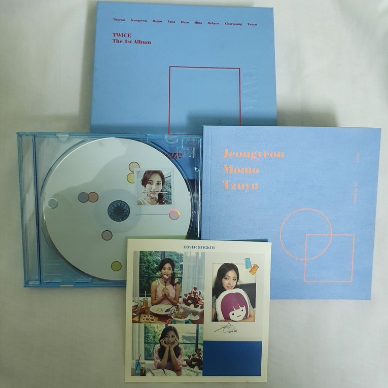 Album TWICE Twicetagram (Có poster)_Unsealed_[TW02]
