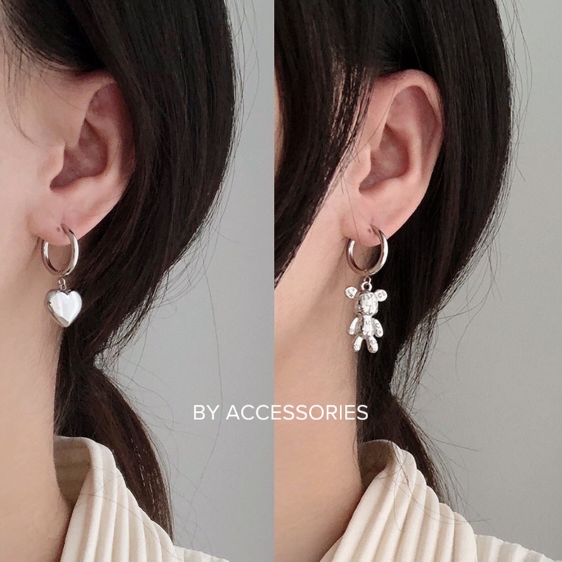 Bông tai titan hình gấu và trái tim không gỉ