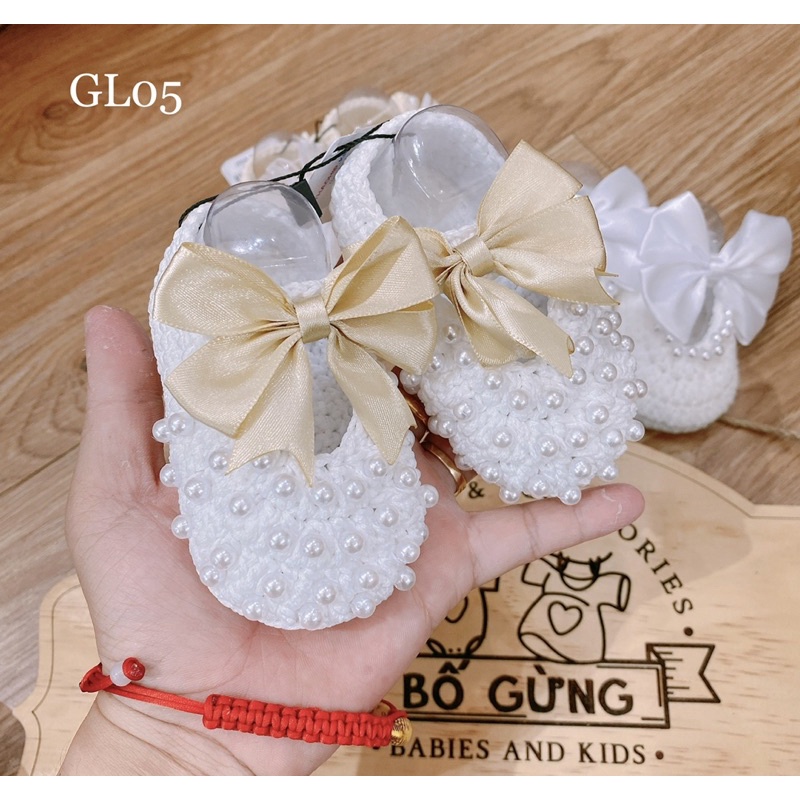Giày len bé sơ sinh
