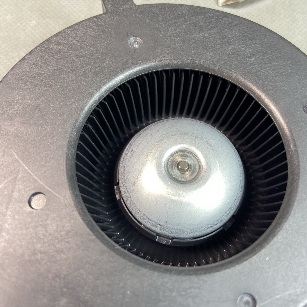 Quạt Sò 9.5 cm SERVO JAPAN 12v - 0.59 A  gió MẠNH ,ÊM E1033H12B7AP-D9