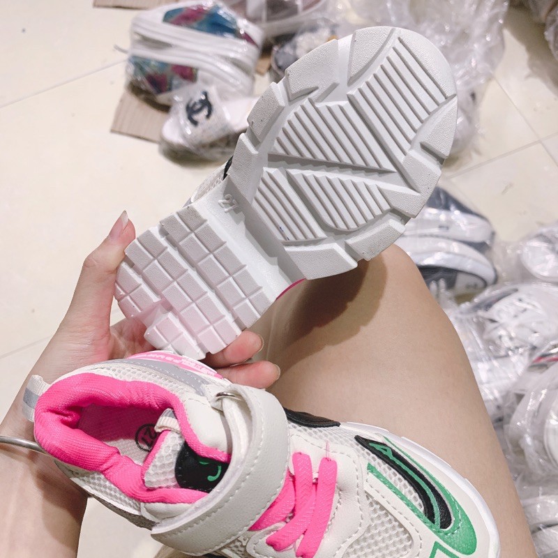 giày thể thao bé gái siêu nhẹ màu Hồng phối lạ mắt