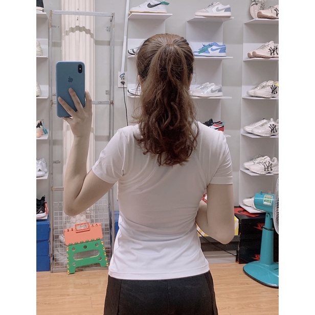 ÁO TẬP GYM YOGA  PHỐI VAI CỰC ĐẸP, CHẤT THUN LẠNH CO GIÃN THẤM HÚT TỐT MÃ AC045