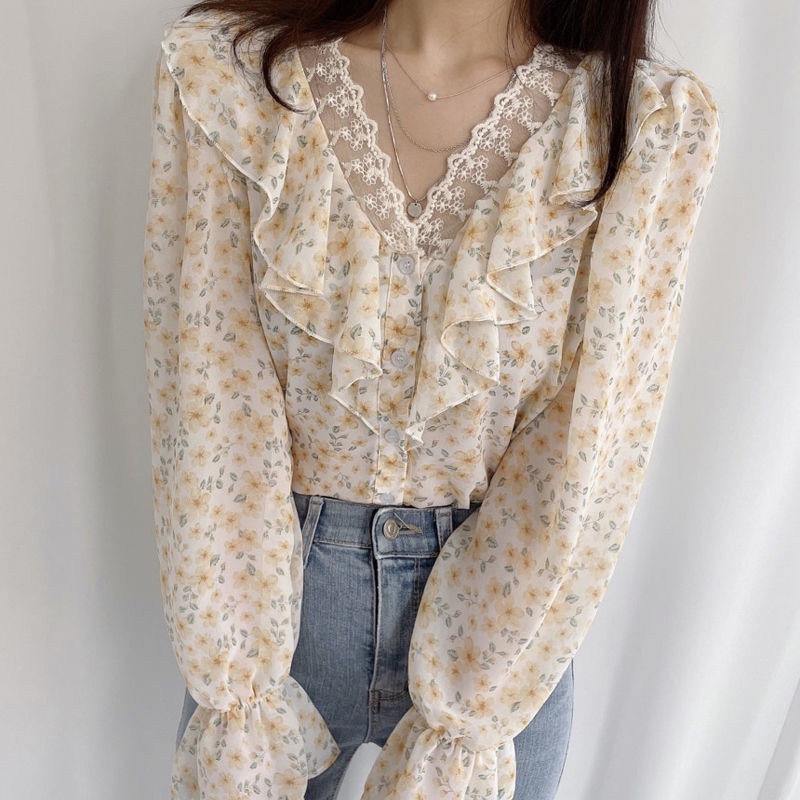 Áo chiffon BH tay dài cổ chữ V phối ren hoa phong cách Hàn Quốc