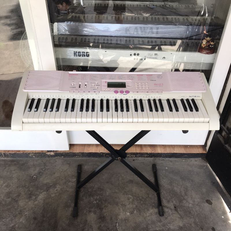 Đàn Organ Casio Nhật LK-107 61 Phím Rẻ -Màu Hồng Cực Dễ Thương- Có Màn hình + Đèn LED- bảo hành 1 &1 & 1 năm -Chính Hãng