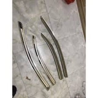 Vè mưa gentra đen và mạ
