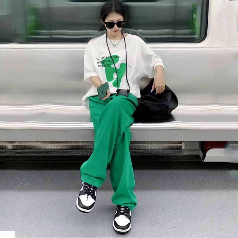 Quần Nhung Kẻ Dáng Rộng Lưng Cao Màu Xanh Lá Thời Trang Xu Hướng Mới Cho Nữ