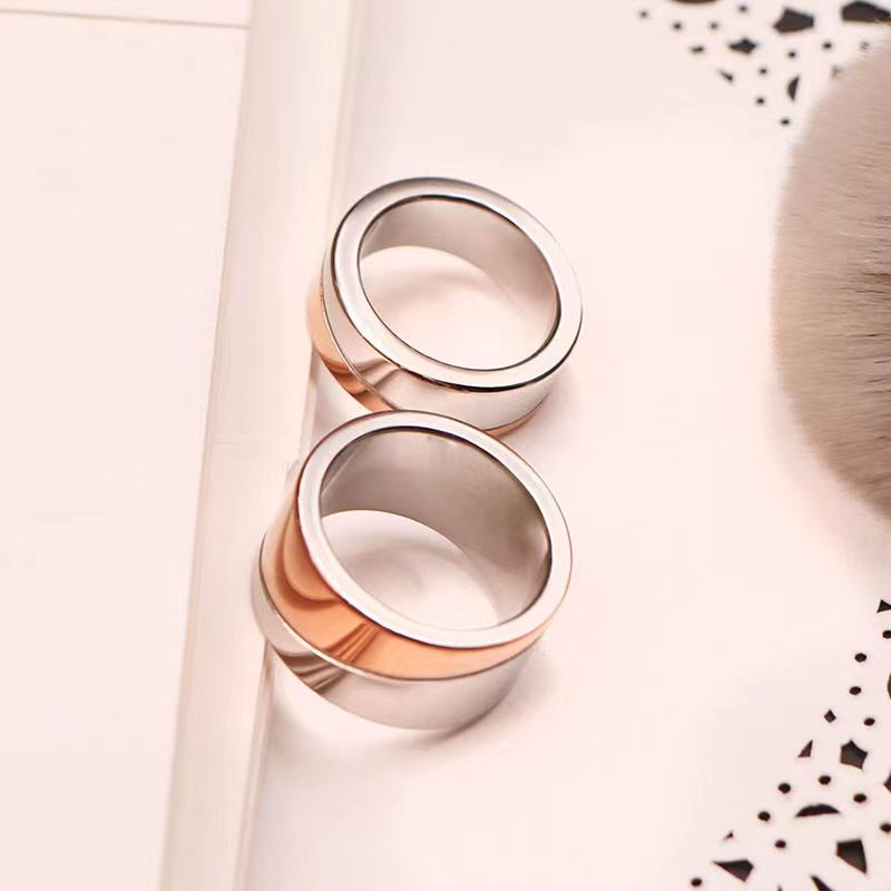 Nhẫn Thép Titan Không Gỉ Không Gây Dị Ứng Phong Cách Âu Mỹ Độc Đáo Thời Trang Cho Nam Và Nữ