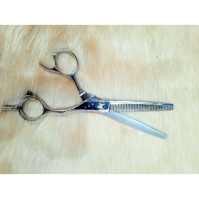 Kéo Tỉa 1 Răng Siêu Xịn, Siêu bén YASAKA.