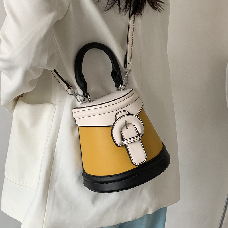 Túi đeo chéo IELGY thời trang cho nữ