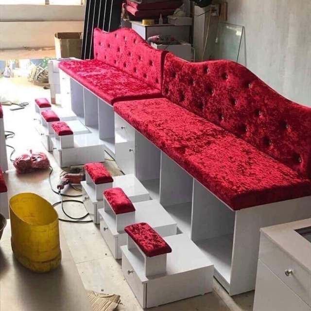 Băng ghế nail bục