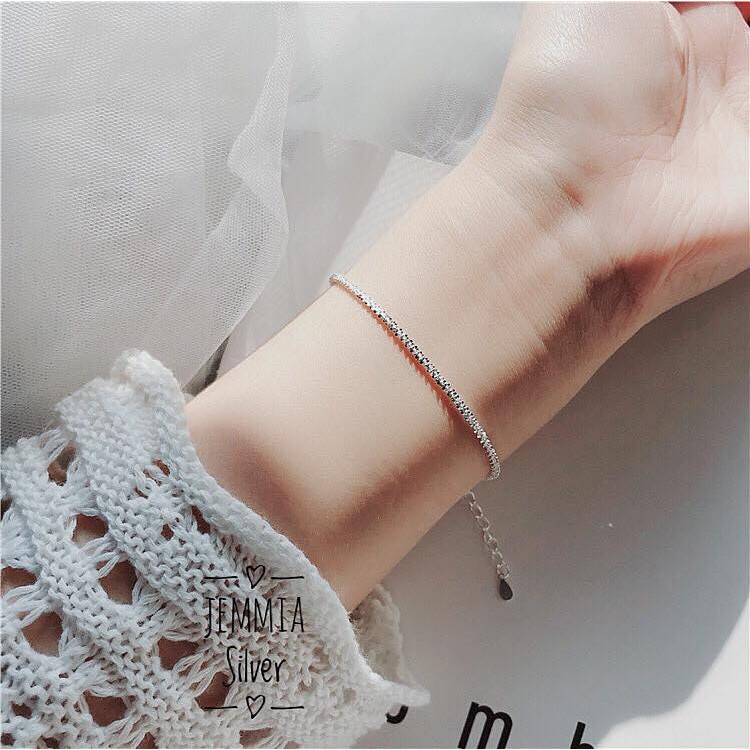 Lắc tay dây bông xù chất liệu bạc ta, lắc tay bạc thiết kế đơn giản, tinh tế | BigBuy360 - bigbuy360.vn