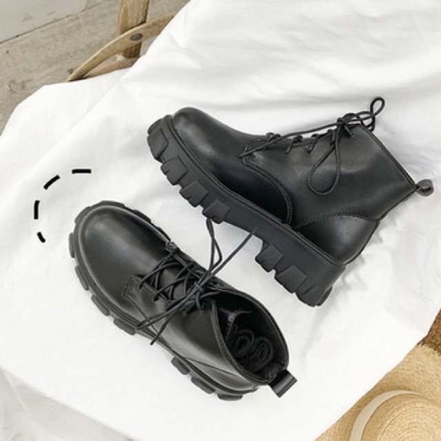 Giày ulzzang cao cổ đế đinh cá tính mã 235 có ảnh thật cuối | BigBuy360 - bigbuy360.vn