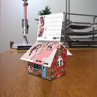 Lịch để bàn in hình cá nhân, cực phẩm kiểu dáng ngôi nhà CLH001